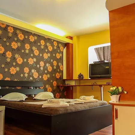 Studio Piata Romana Bucarest